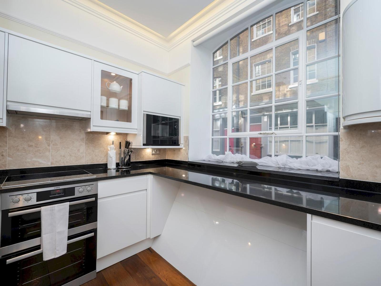 Apartment 3-bed Flat Ensuite Near Farringdon Barbican Pass The Keys
